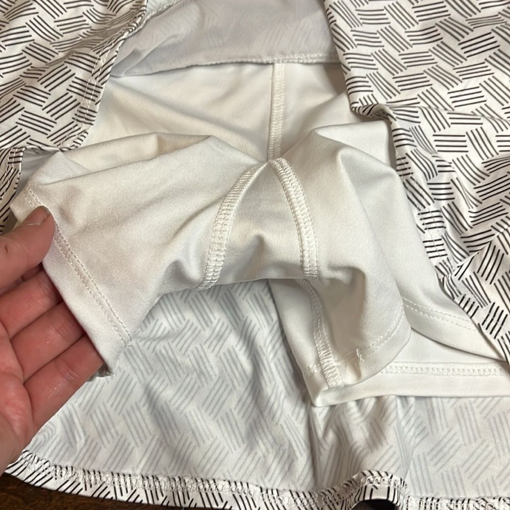 Lucky In Love Black and White Tennis Icon Ruche Skirt, size L - Picture 7 of 7